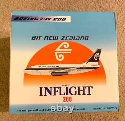 1200 Inflight200 B737-200 Air New Zealand ZK-NAF