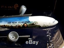 1200 PacMin Air New Zealand Boeing 777-300/ER ZK-OKP The Hobbit Display Model