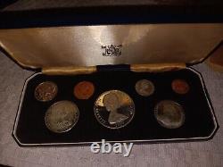 1967 New Zealand Coin Set Rare Vintage Collectable Antique