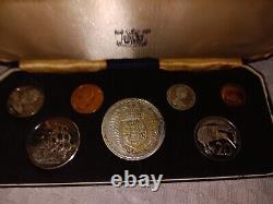 1967 New Zealand Coin Set Rare Vintage Collectable Antique