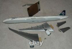 1/100 Scale PacMin Air New Zealand Boeing 777-300ER Desktop Model Plane RARE