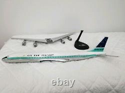 1/50 McDonnell Douglas Aluminum DC-8 35 X 34 Air New Zealand Airplane Model