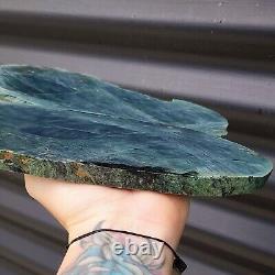 1kg Raw New Zealand Greenstone / Pounamu Carving Slices (R14B121)