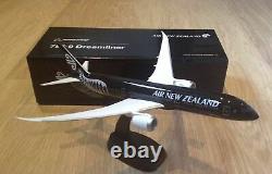 2014 PacMin Model Aircraft Air New Zealand Boeing 787-9 Dreamliner 1200