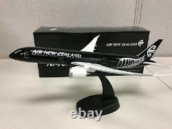 2014 PacMin Model Aircraft Air New Zealand Boeing 787-9 Dreamliner 1200