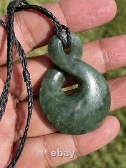 50mm SINGLE TWIST DARK/TRANSLUCENT New Zealand NEPHRITE Jade Pounamu Greenstone