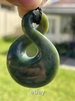 50mm SINGLE TWIST DARK/TRANSLUCENT New Zealand NEPHRITE Jade Pounamu Greenstone