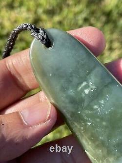 72mm CHATOYANT Maori Greenstone Pounamu RARE BLUE INANGA JADE THICK Kuru/Pendant
