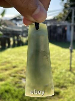 75mm CHATOYANT Maori Greenstone Pounamu RARE BLU INANGA JADE CURVED KURU/PENDANT