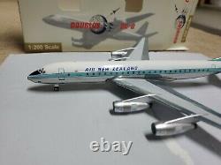 AEROCLASSICS Air New Zealand DC-8-52 1200 AC219804 1960s Hybrid Cols ZK-NZC