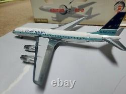 AEROCLASSICS Air New Zealand DC-8-52 1200 AC219804 1960s Hybrid Cols ZK-NZC