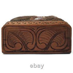 A Beautiful Vintage Maori Tiki Carved Wooden Box Abalone Eyes New Zeeland