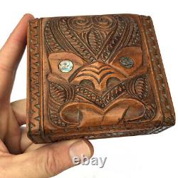 A Beautiful Vintage Maori Tiki Carved Wooden Box Abalone Eyes New Zeeland