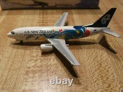 Aeroclassics Air New Zealand B 737-33R 1400 ACZKNGA Millenium colour ZK-NGA