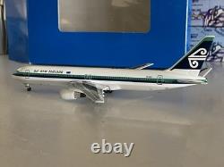 Aeroclassics Air New Zealand Boeing 767-300 1400 ZK-NCI ACZKNCI
