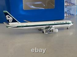 Aeroclassics Air New Zealand Boeing 767-300 1400 ZK-NCI ACZKNCI