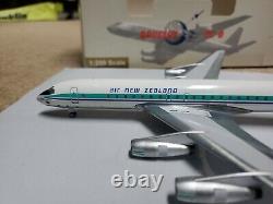 Aeroclassics Air New Zealand DC-8-52 1200 AC219724 1970s Colors ZK-NZF