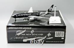 Air New Zealand B777-200ER ALL BLACK Reg ZK-OKH 1200 Diecast models XX2260