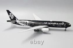 Air New Zealand B777-200ER All Blacks, White Nose ZK-OKH 1200 Diecast XX2280