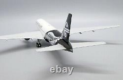 Air New Zealand B777-200ER Reg ZK-OKG JC Wings Scale 1200 Diecast XX20031