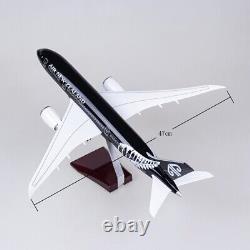 Air New Zealand B787 Dream Liner Aircraft display Model Scale 1/130