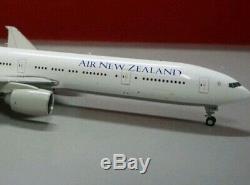 Air New Zealand Boeing 777-319 ER 1/200 DIECAST MODEL