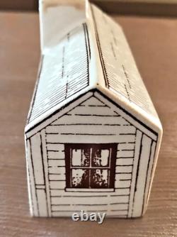Air New Zealand Empty Mini Liqueur Bottle 1985 Puriri Cottage Porcelain Cork 3.5