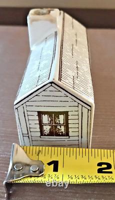 Air New Zealand Empty Mini Liqueur Bottle 1985 Puriri Cottage Porcelain Cork 3.5