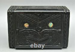 Antique Ethnographic Maori Kapua Wood Zealand Box Mother Pearl Abalone Inlay