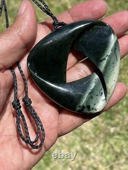 Arahura JADE New Zealand Greenstone Pounamu NEPHRITE Dean's BIG MOBIUS RIBBON