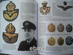 BOOK New Zealand AIR FORCE Uniforms Clothing Badges & Personal Equipment 1923-48