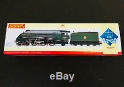 Boxed Hornby 00Gauge R2826 Class A4'Dom of New Zealand' 4-6-2 BR Green L/Tender