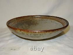 Collectable LEN CASTLE New Zealand Studio Pottery large 10.5 Bowl / Dish