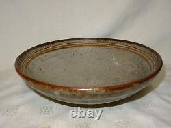 Collectable LEN CASTLE New Zealand Studio Pottery large 10.5 Bowl / Dish