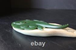 Dark Green Fine New Zealand Nephrite Skate Sculpture & Contrasting Jade Base