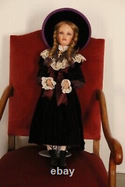 Doll Jan McLean Collection Limited Edition Of 250 No. 66 Dated 1998 New Zealand