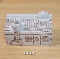 EMPTY Air New Zealand Colonial Collection Mini decanter Waipori Hotel EMPTY