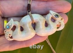Exquisite Hand Carved Nz Maori Engraved Inlaid Pekapeka Stag Antler Pendant