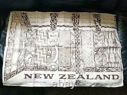 Flax Linen Hand Print Wall Tapestry New Zealand Rare, Carved Maori Whare TIKI