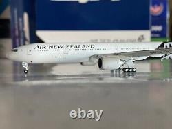 Gemini Jets Air New Zealand Boeing 777-300ER 1400 ZK-OKR GJANZ1421