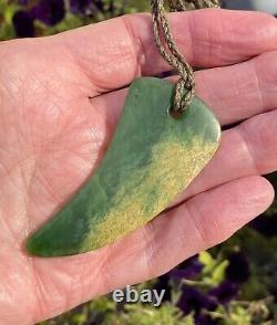 Hand Carved J Kerwin Maori Raukaraka Greenstone Nephrite Jade Niho Shark Tooth