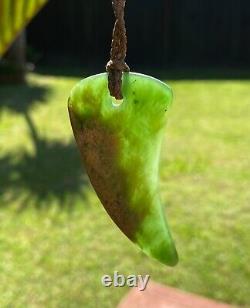Hand Carved J Kerwin Maori Raukaraka Greenstone Nephrite Jade Niho Shark Tooth