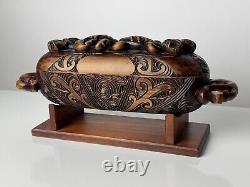 Hand Carved New Zealand Maori Waka Huia Totara Wood Treasure Box