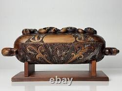 Hand Carved New Zealand Maori Waka Huia Totara Wood Treasure Box