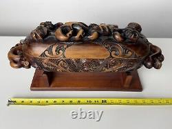 Hand Carved New Zealand Maori Waka Huia Totara Wood Treasure Box