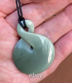 Hand Carved Nz Maori Inanga Greenstone Nephrite Jade Pikorua Eternity Twist