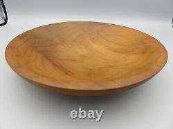 Hand-Crafted MCM Kauri Wood Bowl from New Zealand, Used, Great Condition