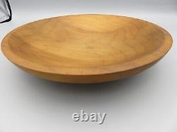 Hand-Crafted MCM Kauri Wood Bowl from New Zealand, Used, Great Condition