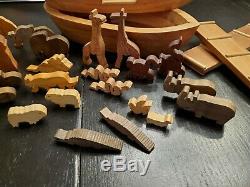 Handmade Wooden Noah's Ark Michael Brown Toy New Zealand Rimu 14 Sets Animals