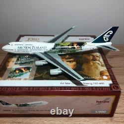 Herpa 550840 Air New Zealand Boeing 747-400 LOTR Frodo NK-NBV 1/200 Jet Model